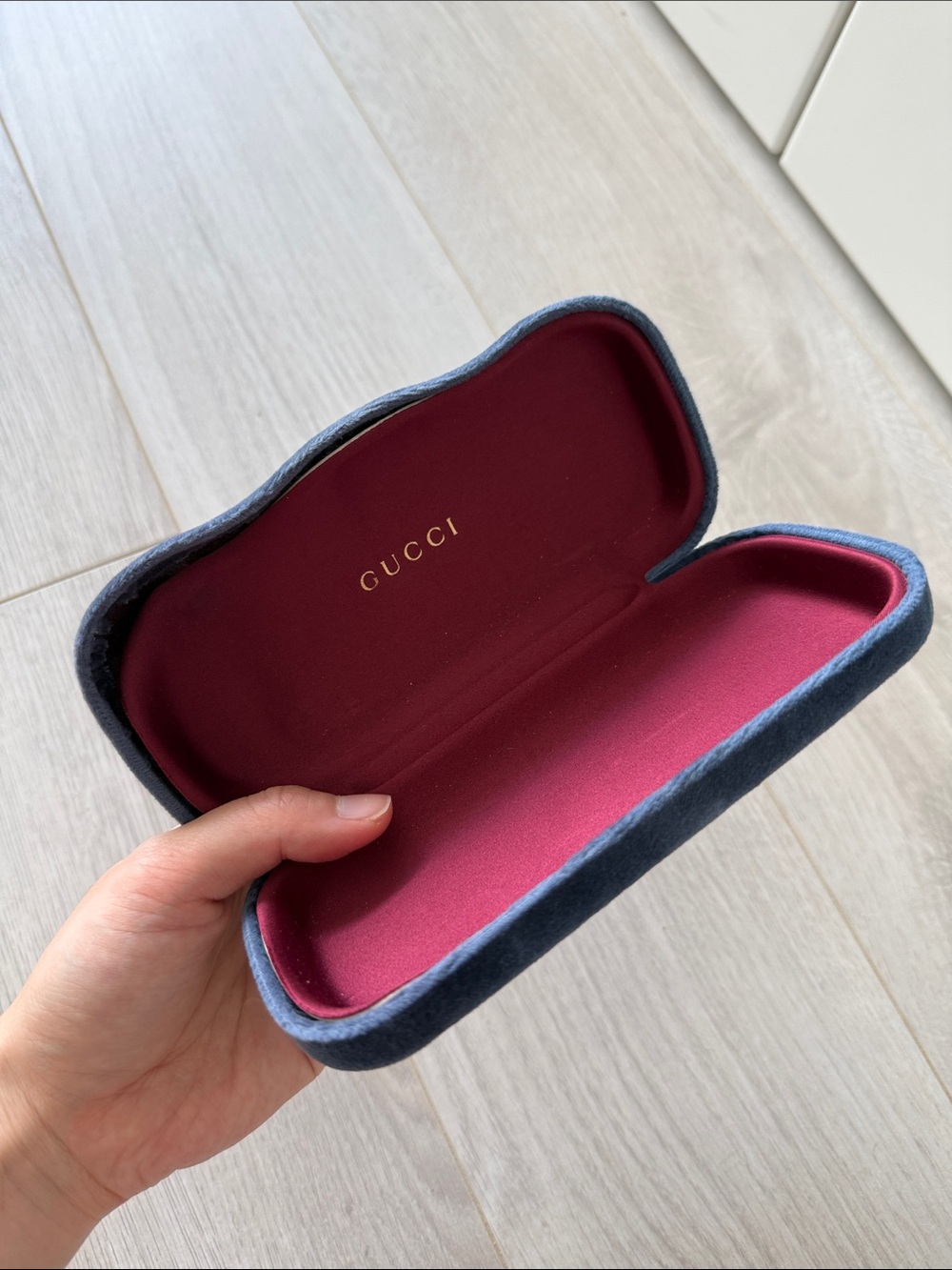 Authentic Gucci Velvet Eyewear Case in Burgundy Interior and Blue Exterior